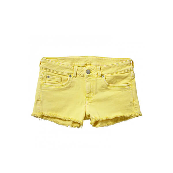 Quần short nữ màu vàng